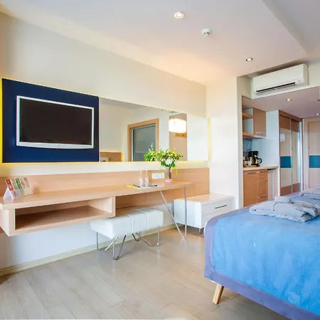 Selene & (adults Only) 5*