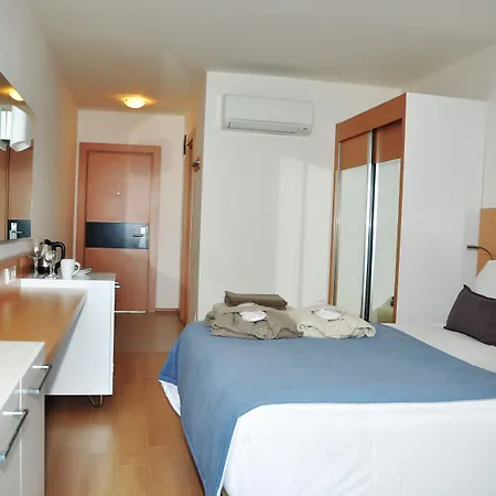 Selene & (adults Only) 5* Avsallar