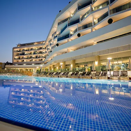 Selene & (adults Only) Avsallar