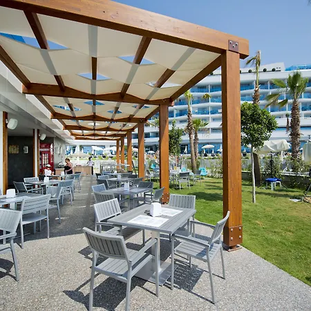 Selene & (adults Only) Avsallar