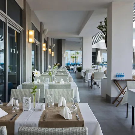 Selene & (adults Only) 5*