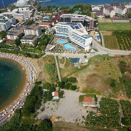 Selene & (adults Only) 5* Avsallar